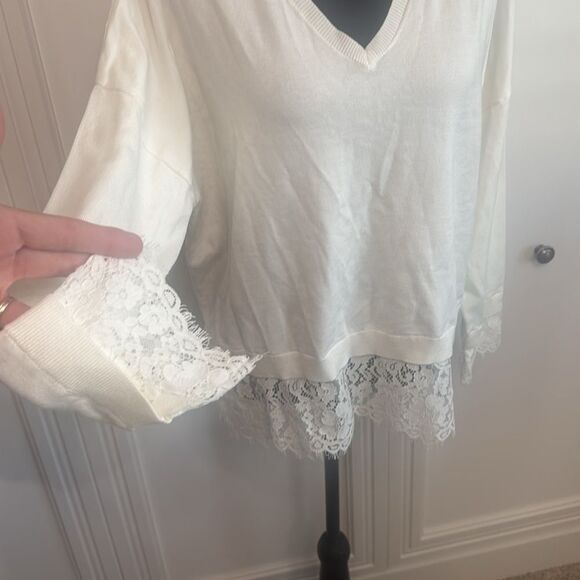 Adrianna Papell V Neck Sweater Lace Trim White NWT - Picture 3 of 6